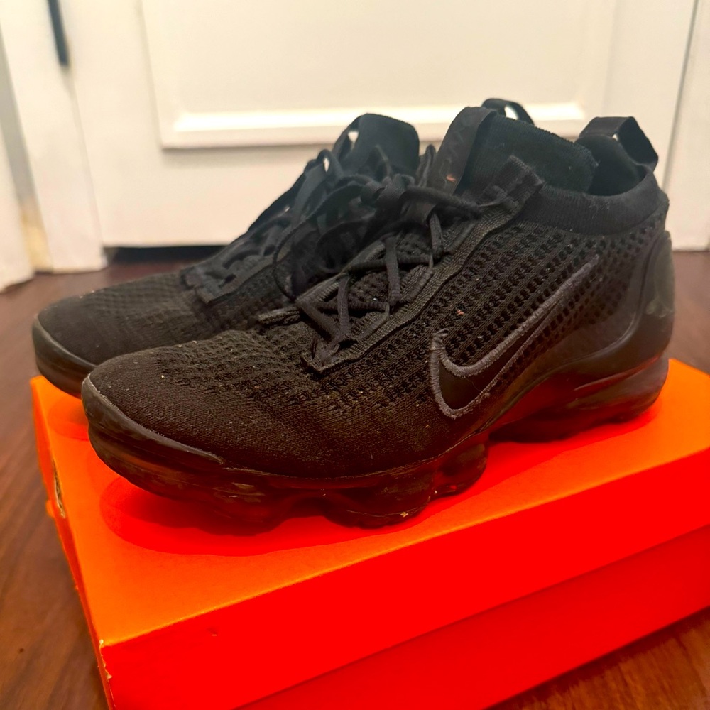 Nike Vapor Edge Shark 2 BG